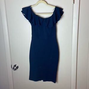 Quiz size 8 dress! Never worn. Off the shoulder.